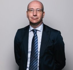 Dott. Stefano Targa - Concessionaria Enrico Giovanzana